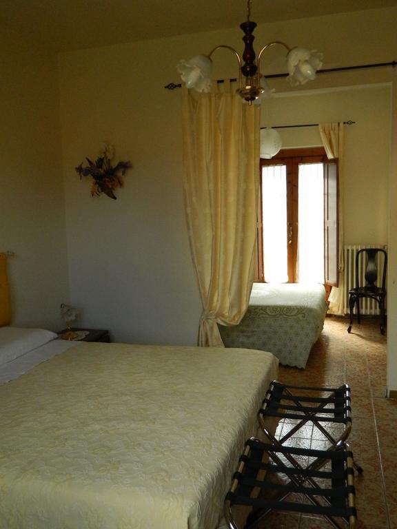 B&B Casa Fedora Μοντεκατίνι Τέρμε Εξωτερικό φωτογραφία